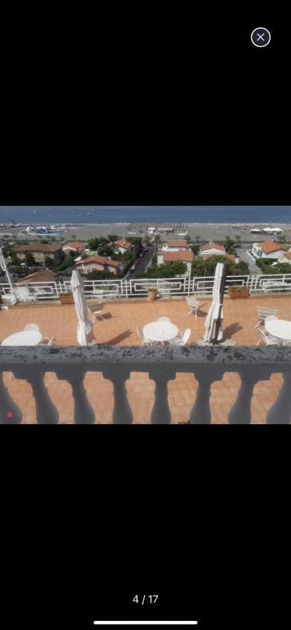 Appartamento Nel Fabbricato Denominato Il Castello Praia a Mare Exterior photo